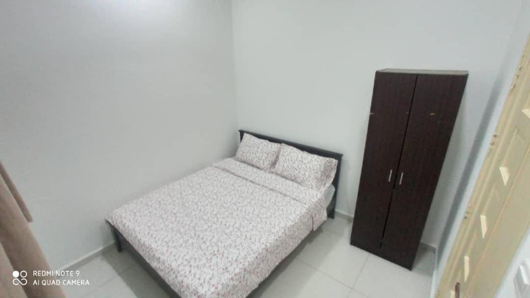 Maryam Homestay Jertih Exterior foto